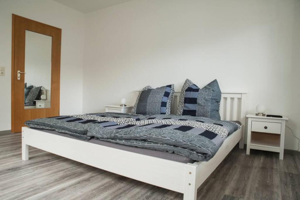 Exklusive Ferienwohnung In Einbeck, Zentrum! Neu!! Exterior foto